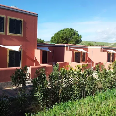 Le Cupole Sul Mare - *